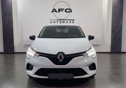 Renault Clio, 2023