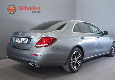Mercedes-Benz E 220, 2020 3