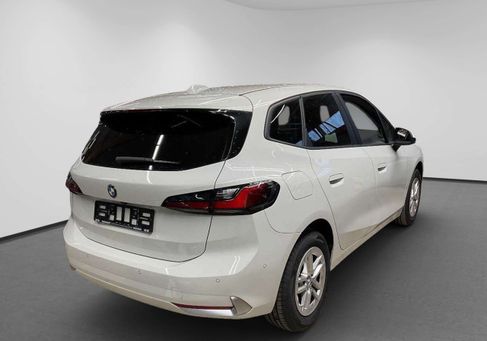 BMW 218, 2023 2