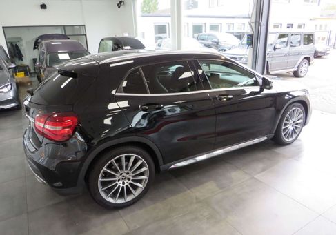 Mercedes-Benz GLA 250, 2019