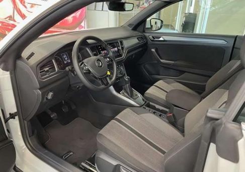 Volkswagen T-Roc, 2020