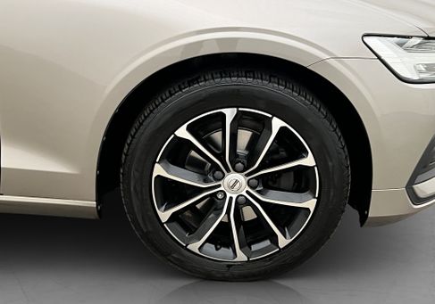 Volvo V60, 2020