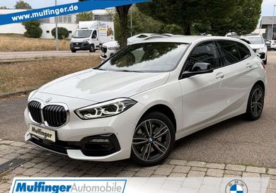 BMW 120, 2023