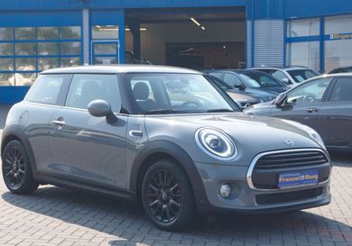 MINI ONE, 2019