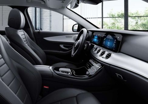 Mercedes-Benz E 300, 2022 2