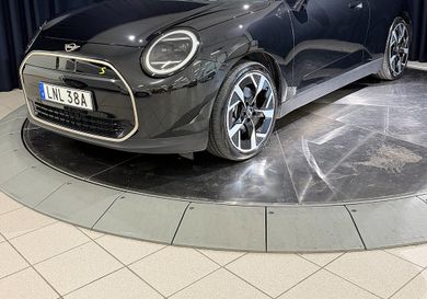 MINI, 2024