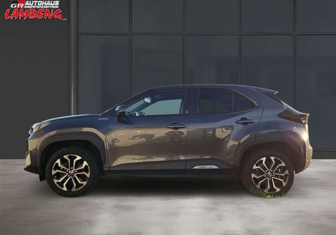 Toyota Yaris Cross, 2024 3