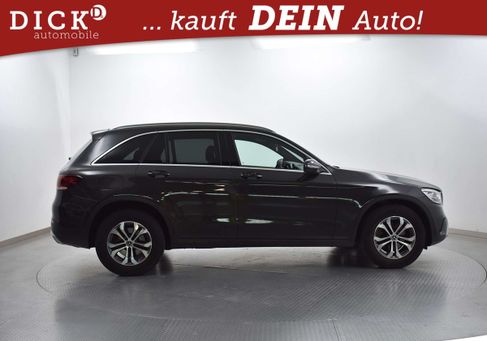 Mercedes-Benz GLC 220, 2022