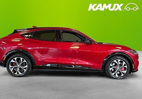 Ford Mustang Mach-E, 2021 2
