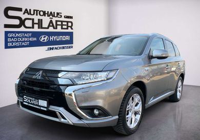Mitsubishi Outlander, 2020
