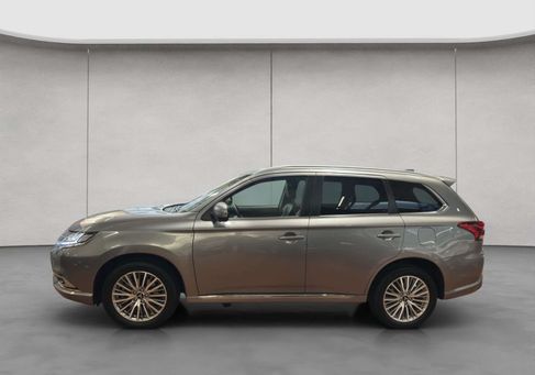 Mitsubishi Outlander, 2019