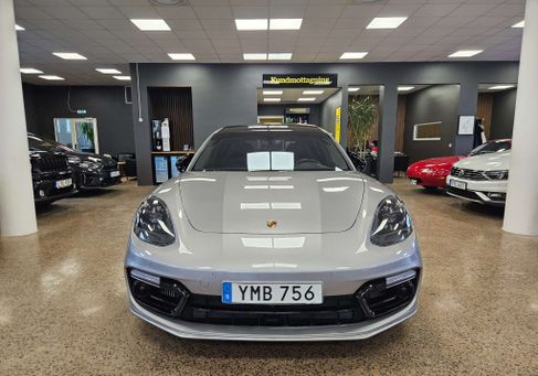 Porsche Panamera, 2018