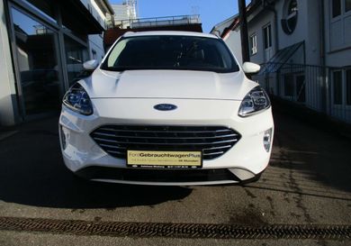 Ford Kuga, 2022