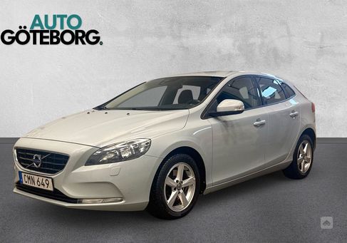 Volvo V40, 2016