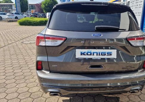 Ford Kuga, 2022