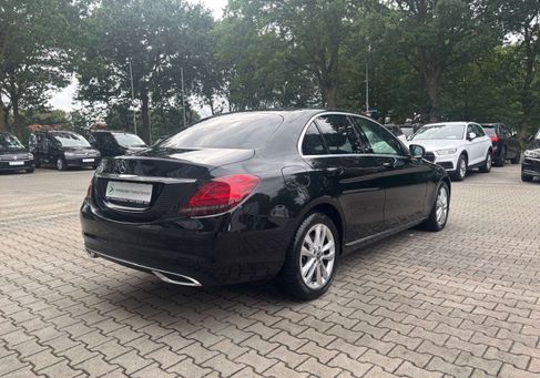Mercedes-Benz C 300, 2021
