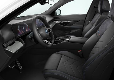 BMW 530, 2026