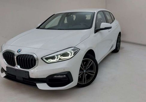 BMW 118, 2020