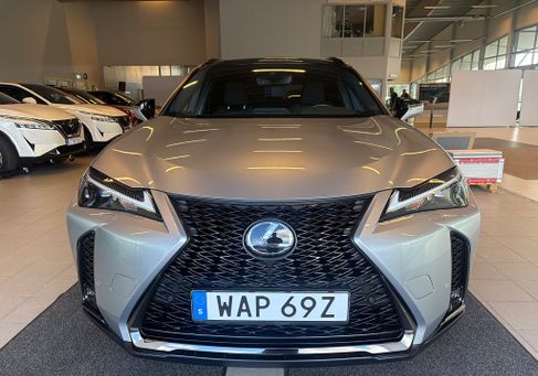 Lexus UX, 2023 2