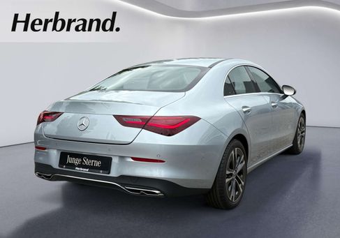 Mercedes-Benz CLA 180, 2025