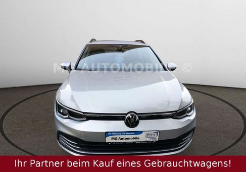 Volkswagen Golf, 2023 2