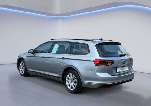 Volkswagen Passat Variant, 2023 3
