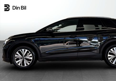 Audi Q4, 2023 2