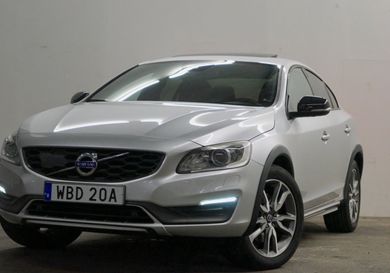 Volvo S60 Cross Country, 2016