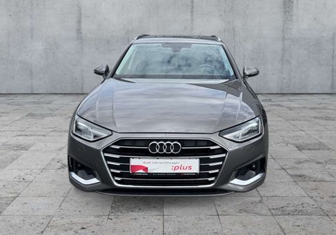Audi A4, 2022