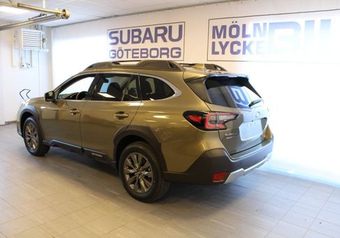 Subaru OUTBACK, 2025