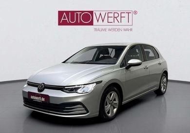 Volkswagen Golf, 2023
