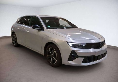 Opel Astra, 2025