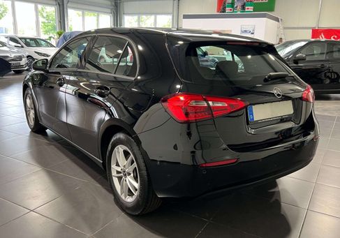 Mercedes-Benz A 180, 2020