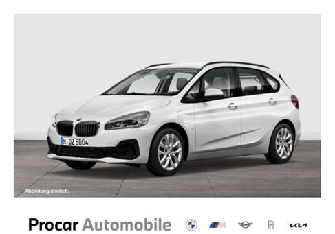 BMW 225, 2018