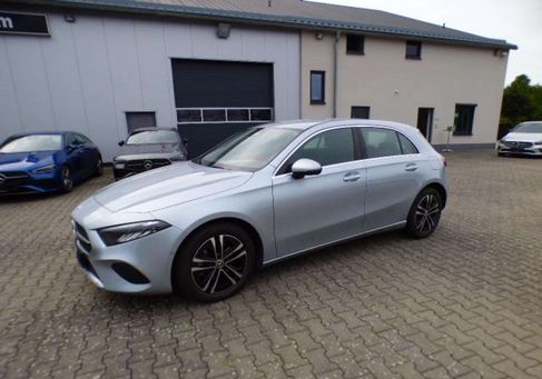 Mercedes-Benz A 200, 2024
