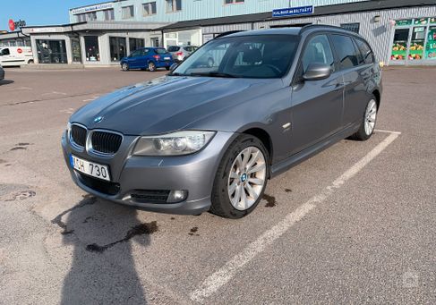 BMW 320, 2012