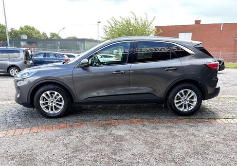 Ford Kuga, 2023