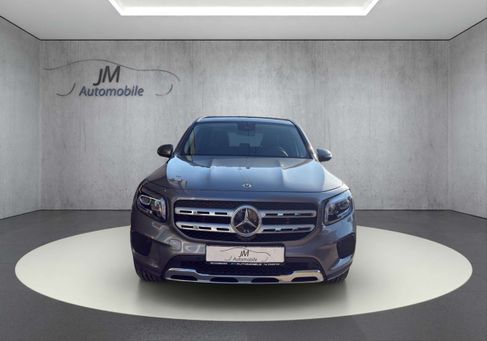 Mercedes-Benz GLB 180, 2023