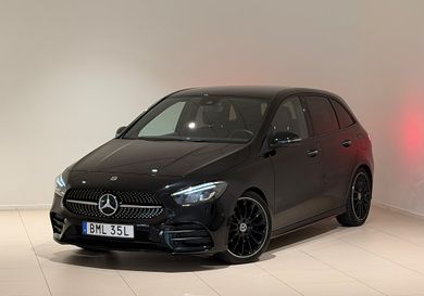 Mercedes-Benz B 200, 2022