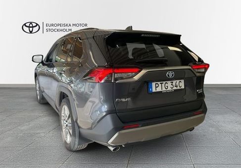 Toyota RAV 4, 2024 3