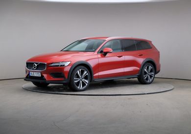 Volvo V60 Cross Country, 2022