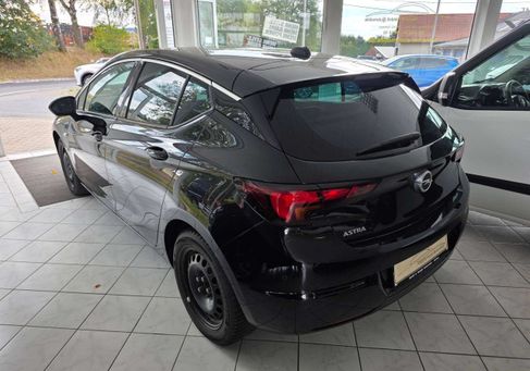 Opel Astra, 2021