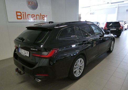 BMW 330, 2024