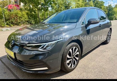 Volkswagen Golf, 2022