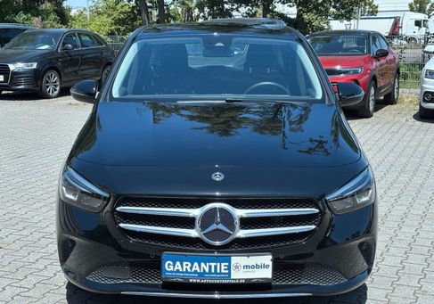 Mercedes-Benz B 180, 2019