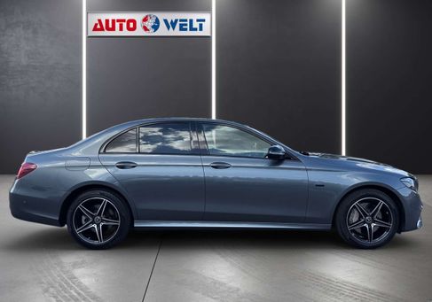 Mercedes-Benz E 300, 2019 3