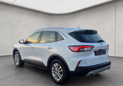 Ford Kuga, 2022