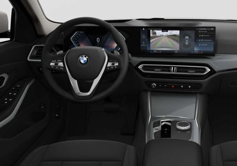 BMW 320, 2023 3