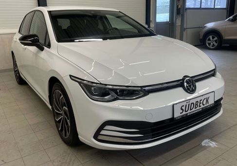 Volkswagen Golf, 2022 3
