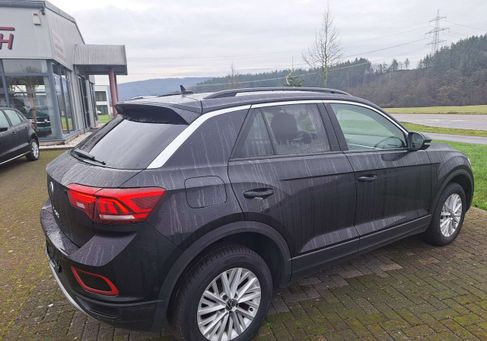 Volkswagen T-Roc, 2023